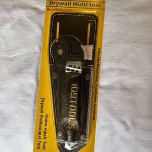 Multi Tool with Leather pocket